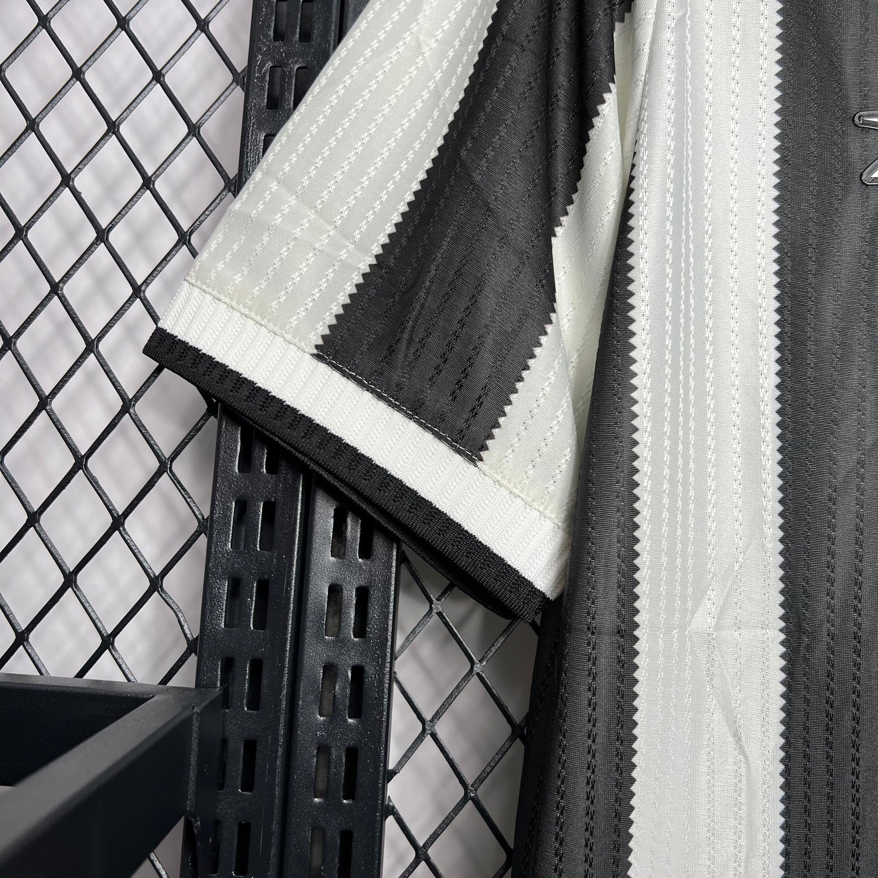 Camisa Reebok Botafogo 24/25 Casa - Preta e Branca