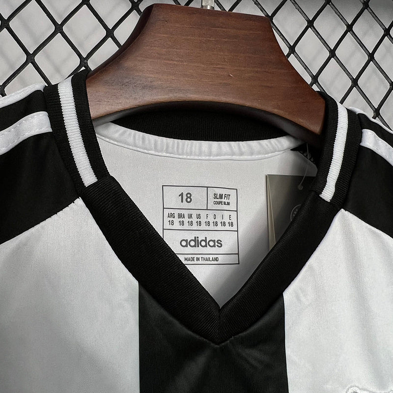 Kit Infantil Newcastle United 24/25 - Preto/Branco