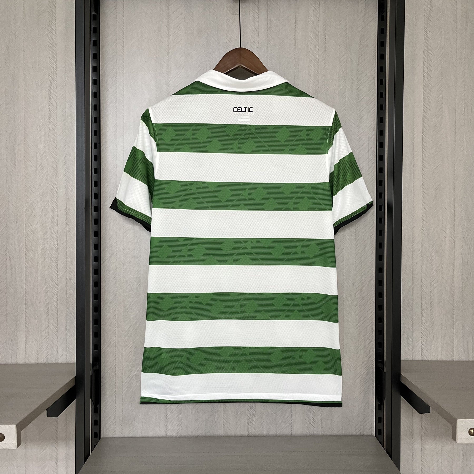 Celtic Retro 2010/12 Home