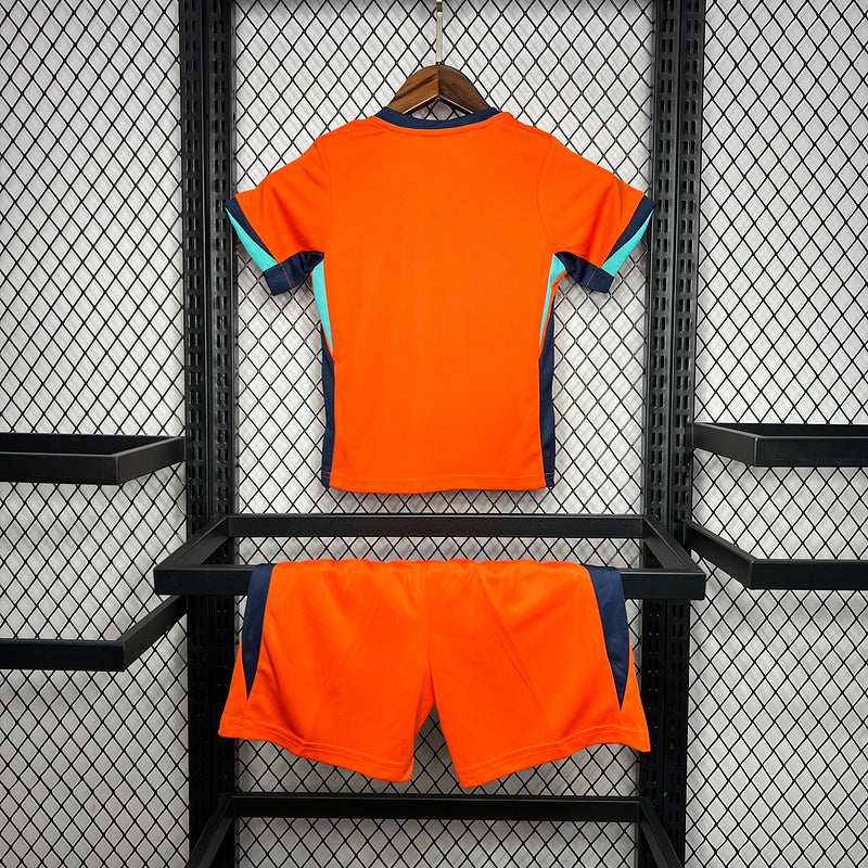 Kit infantil - Holanda 24/25