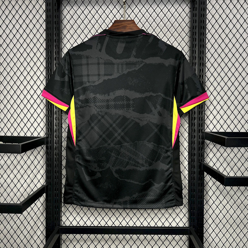Camisa Chelsea III 24/25 - Preta com rosa