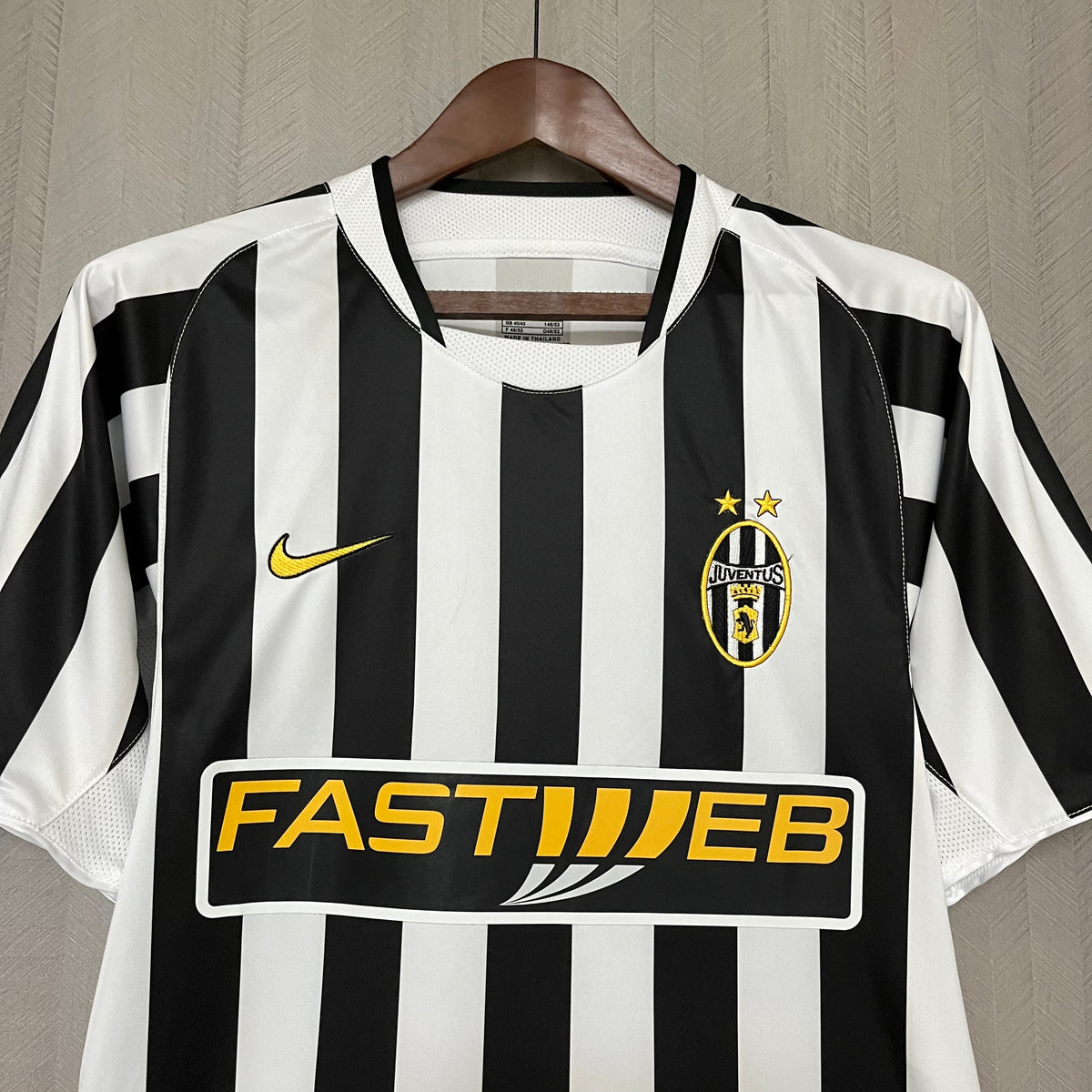 Camisa Juventus Retrô 2010  Preta e Branca