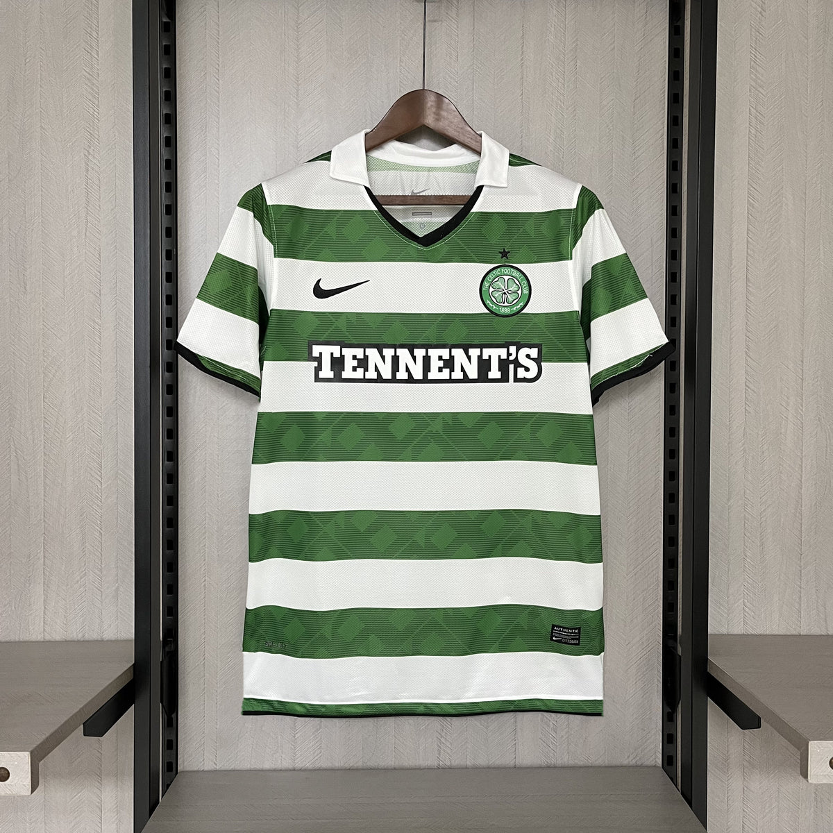 Celtic Retro  2010/12 Home