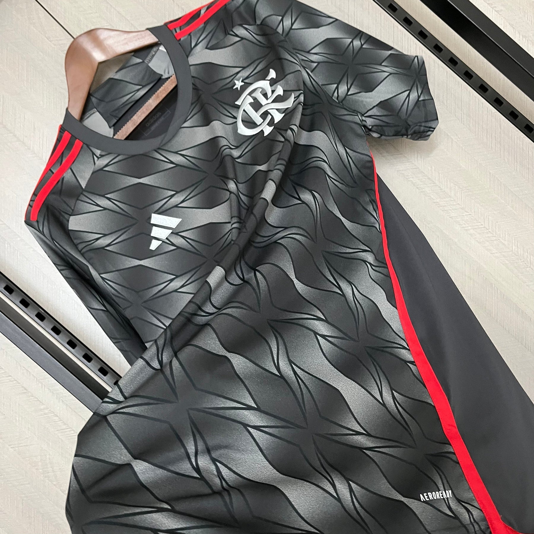 Camisa Flamengo III 24 Adidas Feminina - Cinza