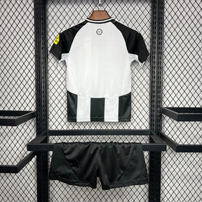 Kit Infantil Newcastle United 24/25 - Preto/Branco