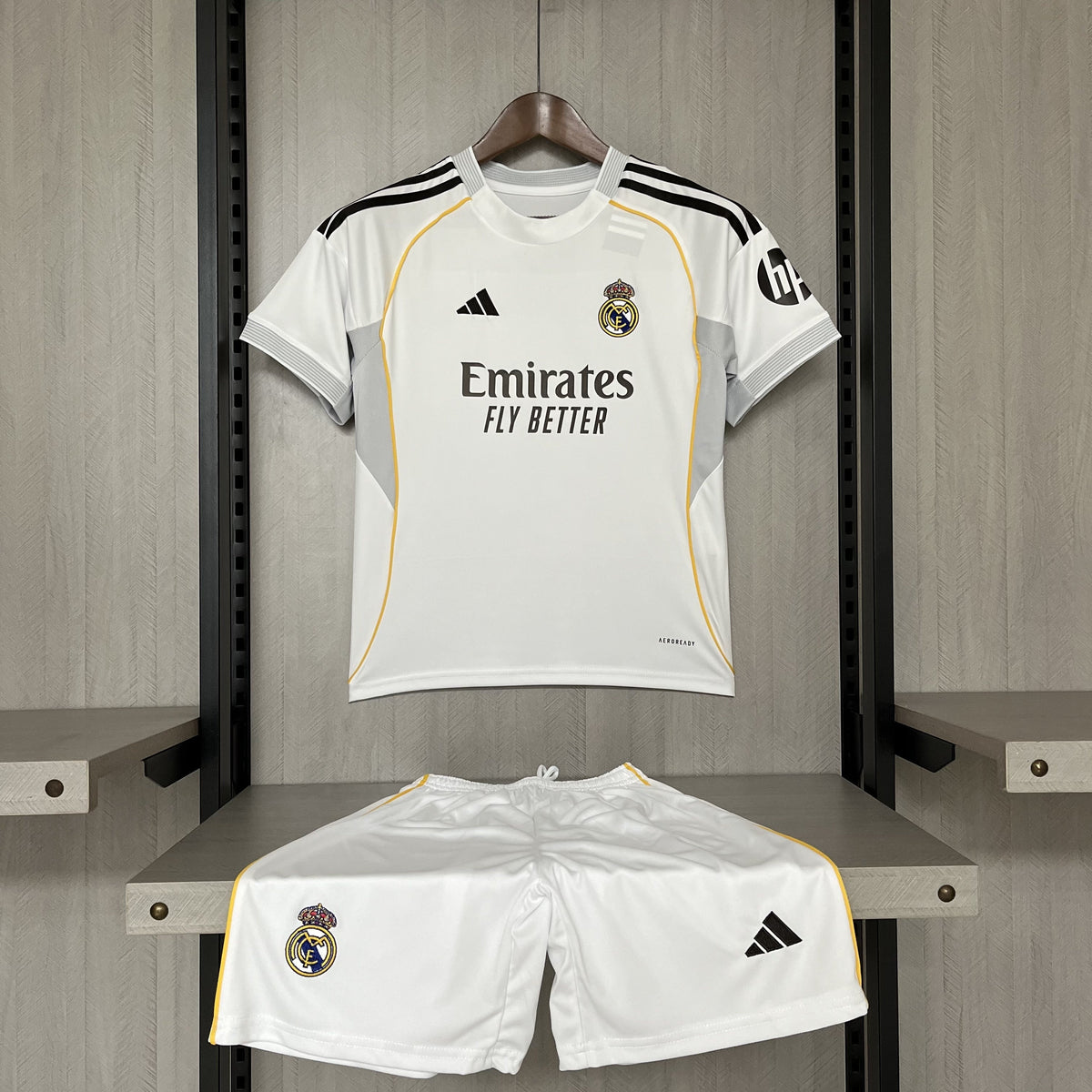 Conjunto Infantil Real Madrid Home 25/26  - Branco