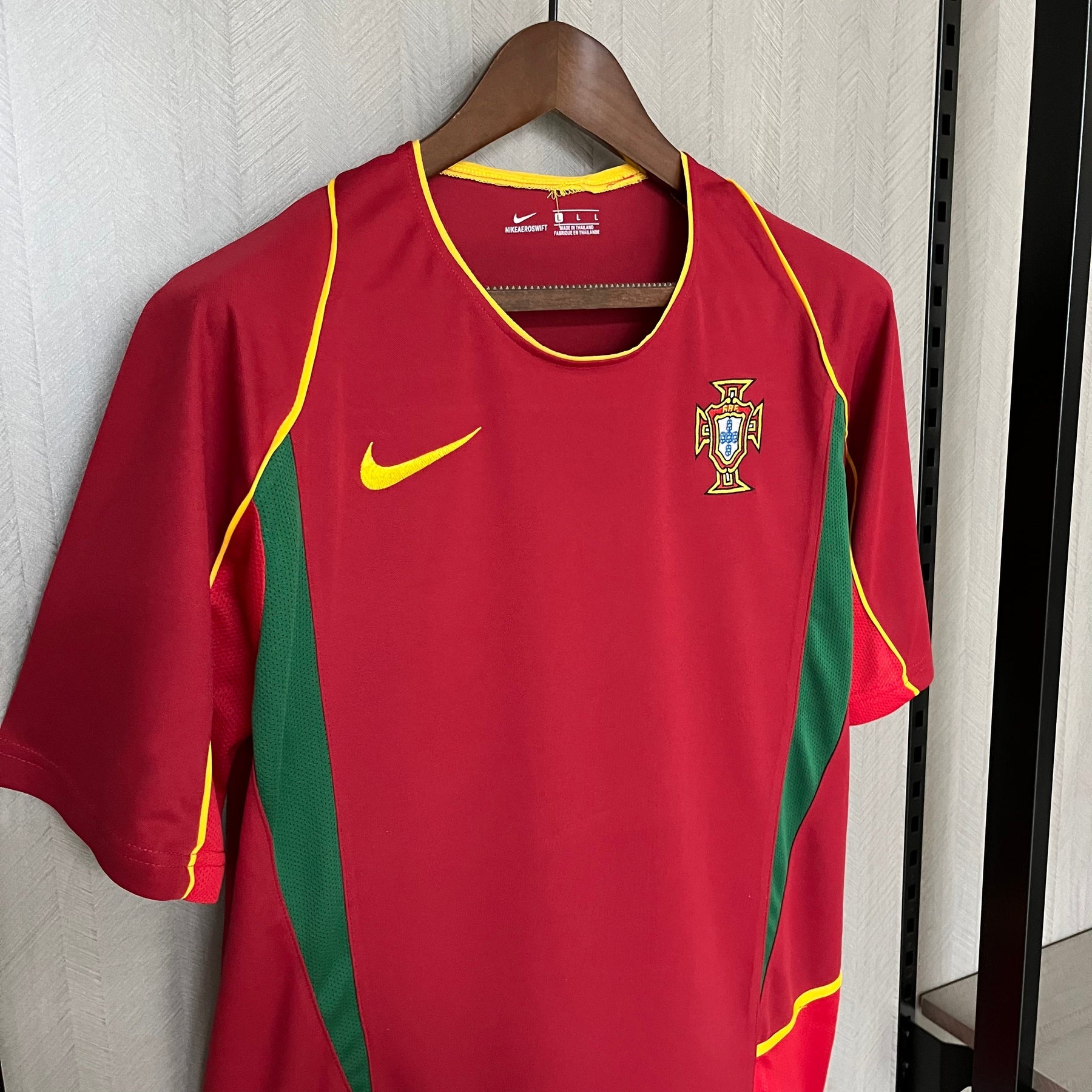 Camisa Portugal Retrô 2002 Vermelha
