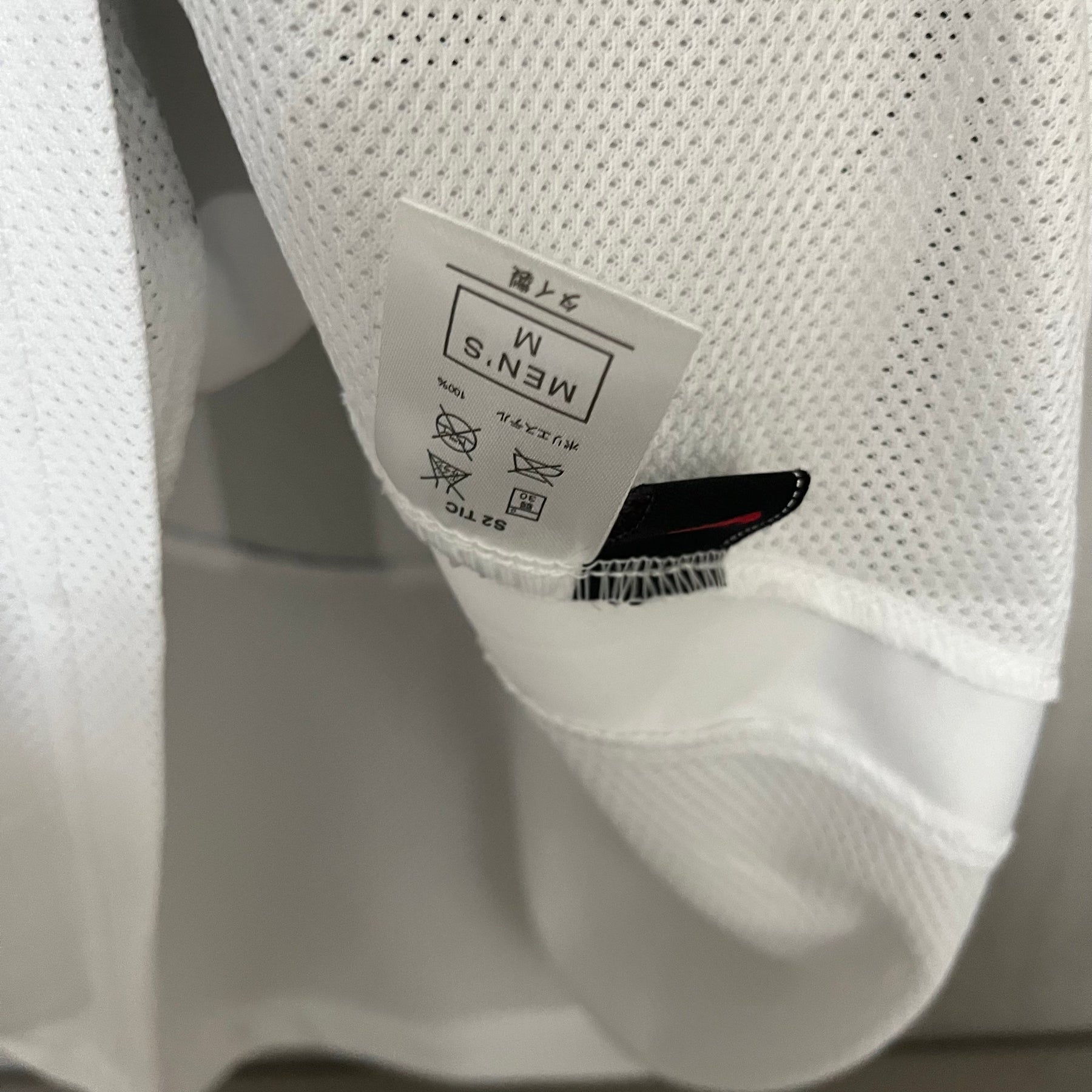 Camisa Juventus Retrô 2010  Preta e Branca