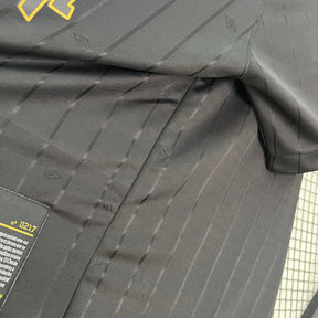 Camisa Santos Edição Charlie Brown Jr 24/25 Preta