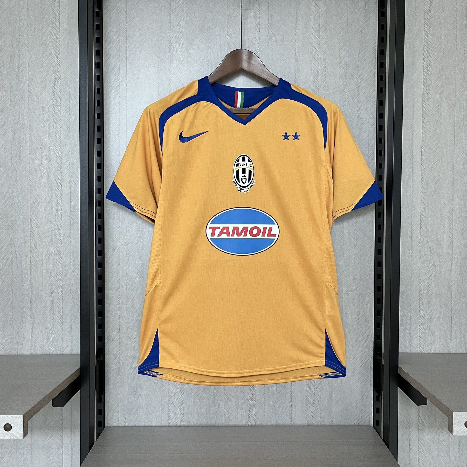 Camisa Juventus Retrô 2005 Amarela - Nike