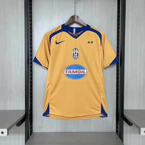 Camisa Juventus Retrô 2005 Amarela - Nike