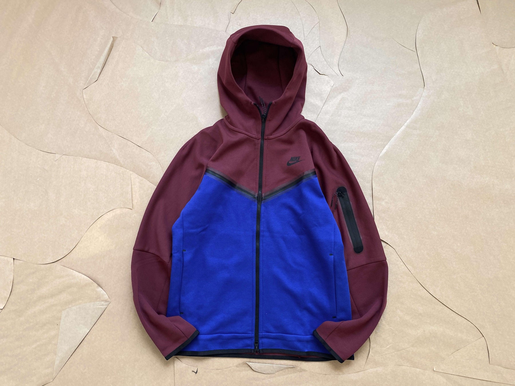 Conjunto Tech Fleece Nike - Vinho/Azul