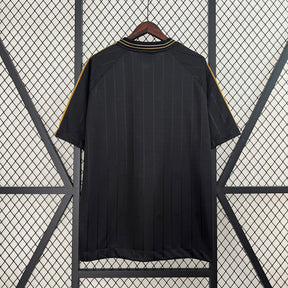 Camisa Santos Edição Charlie Brown Jr 24/25 Preta