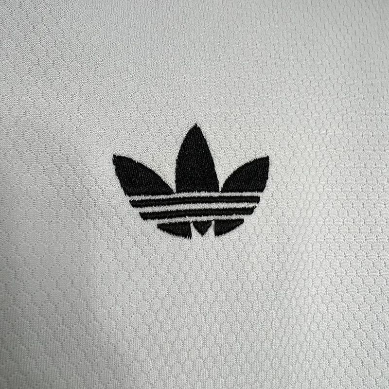 Camisa da Juventus 24/25  Pré-jogo