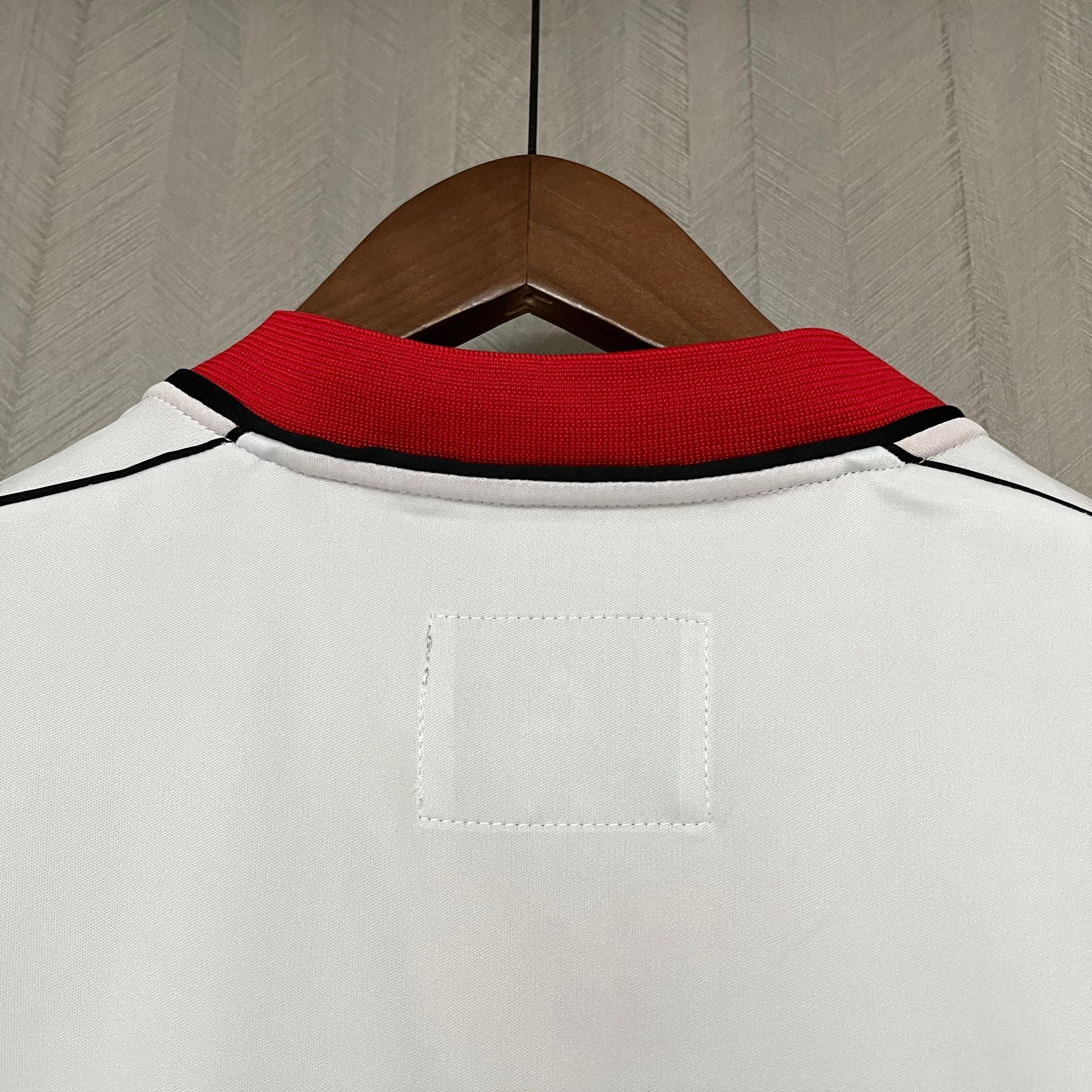 Manchester City Retro 2002/03 away