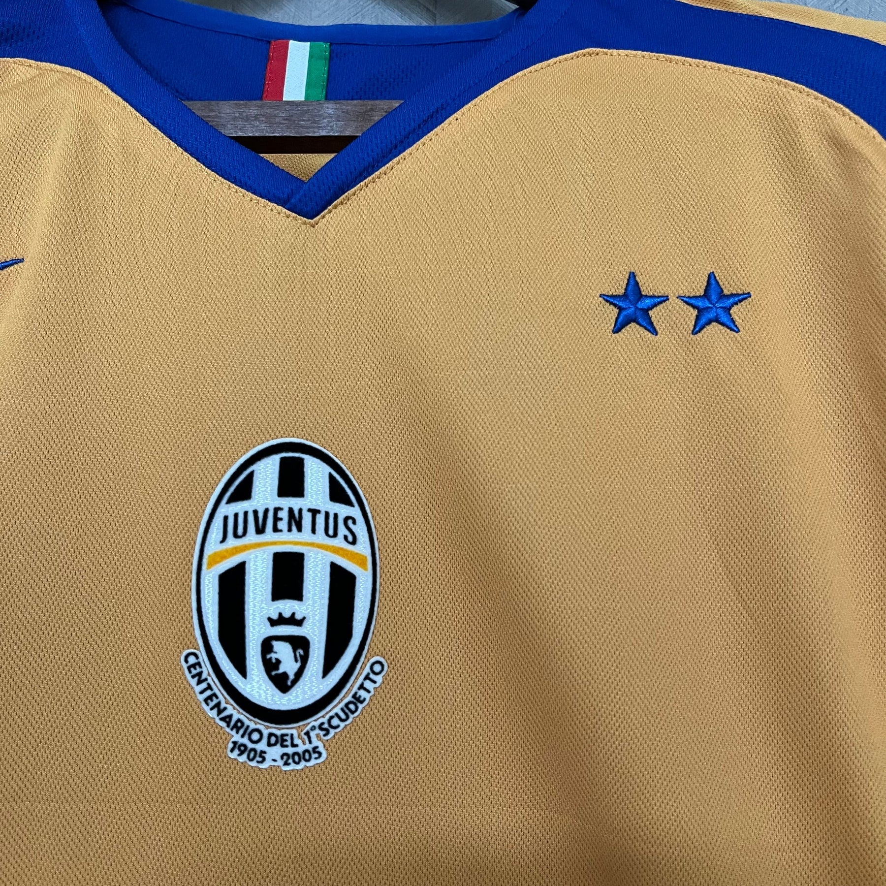 Camisa Juventus Retrô 2005 Amarela - Nike